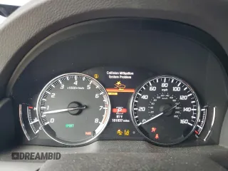 2018 Acura RLX Technology z VIN JH4KC1F5XJC000885, wystawiony jako Copart lot #47565255 z przebiegiem 101 837 mil mil oraz Szkody całkowita. Historia ofert i sprzedaży dostępna na DreamBid. Obrazek 9.