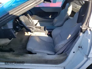1996 Chevrolet Corvette with VIN 1G1YY32P9T5101383, listed as a Copart auction lot 73186584 with 0 mi miles and Non Repairable. Bid and sale history available at carsss.com. Image 7.