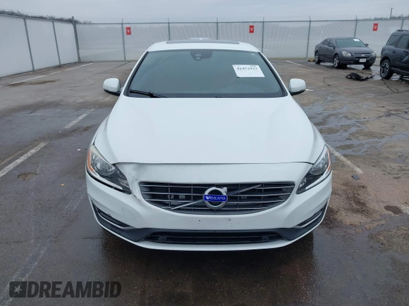 2015 Volvo S60 T6 Drive-E with VIN YV149MFK1F2366869, listed as a IAAI auction lot 41452923 with 98,005 mi miles. Bid and sale history available at carsss.com. Image 12.