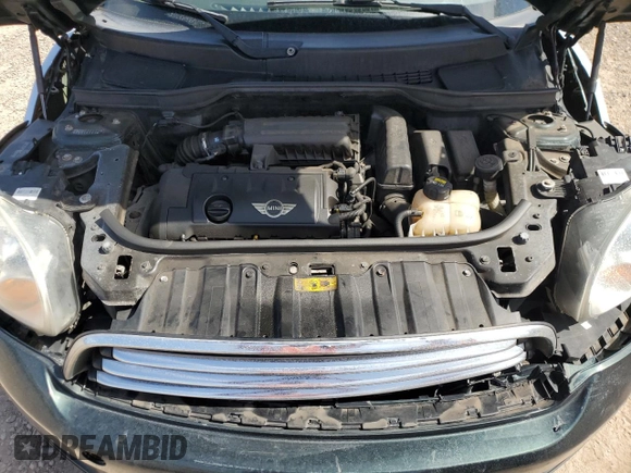 2014 MINI Countryman with VIN WMWZB3C51EWR40111, listed as a Copart auction lot 50274045 with 138,073 mi miles and Salvage title. Bid and sale history available at DreamBid. Image 11.