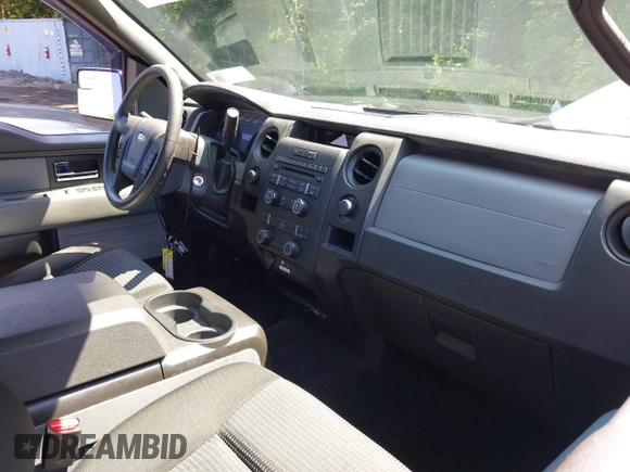 2014 Ford F-150 XL with VIN 1FTFX1EF5EKF67275, listed as a IAAI auction lot 42535512 with 88,181 mi miles and . Bid and sale history available at DreamBid. Image 5.