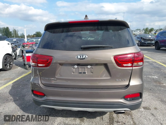 2019 Kia Sorento EX Sport V6 with VIN 5XYPH4A56KG525795, listed as a IAAI auction lot 41321008 with 66,583 mi miles. Bid and sale history available at carsss.com. Image 17.