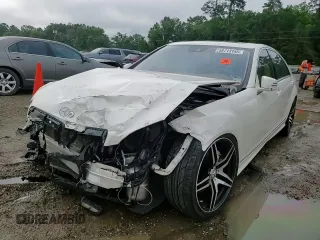 2013 Mercedes-Benz S 550 z VIN WDDNG7DB4DA530161, wystawiony jako Copart lot #58713145 z przebiegiem 119 561 mil mil oraz Szkoda całkowita • Salvage title. Historia ofert i sprzedaży dostępna na DreamBid. Obrazek 13.