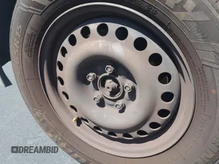 2013 Ford Transit Connect XLT с VIN NM0LS6BN7DT173972, выставлен на аукционе IAAI как лот 42670525 с пробегом 264 389 миль миль и . История ставок и продаж доступна на DreamBid. Изображение 23.