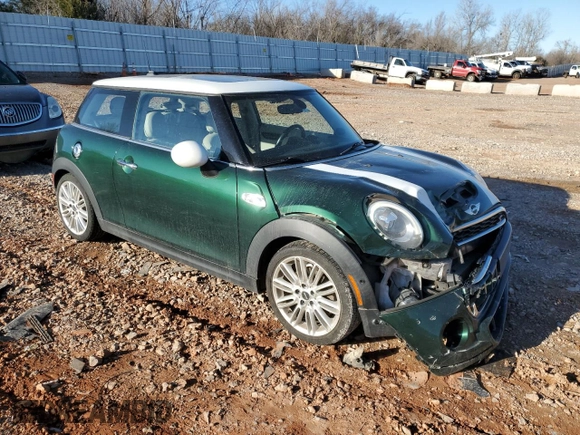 2018 MINI Hardtop Cooper S with VIN WMWXP7C57J2A47252, listed as a Copart auction lot 47598825 with 86,769 mi miles and Salvage title. Bid and sale history available at DreamBid. Image 4.