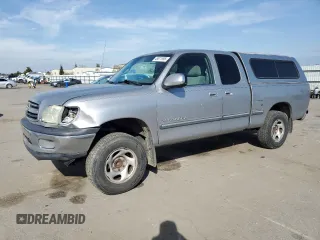 2002 Toyota Tundra SR5 with VIN 5TBRN341X2S262176, listed as a Copart auction lot 45511995 with 408,775 mi miles and Salvage Title. Bid and sale history available at DreamBid. Image 1.