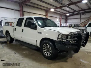 2004 Ford Super Duty F-250 XL with VIN 1FTNW20L14EC98612, listed as a Copart auction lot 84316824 with 183,876 mi miles and Salvage Title. Bid and sale history available at carsss.com. Image 4.