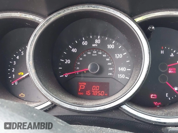 2012 Kia Sorento EX with VIN 5XYKU3A60CG225714, listed as a IAAI auction lot 42057812 with 167,850 mi miles. Bid and sale history available at carsss.com. Image 7.