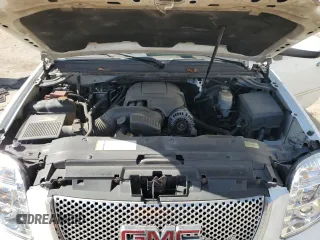 2011 GMC Yukon Denali with VIN 1GKS2EEF1BR121720, listed as a Copart auction lot 47296805 with 291,412 mi miles and Salvage Title. Bid and sale history available at carsss.com. Image 12.