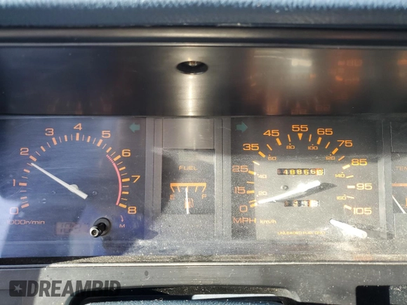 1989 Nissan Hardbody z VIN 1N6ND16S1KC396897, wystawiony jako Copart lot #85928624 z przebiegiem 148 866 mil mil oraz Szkody całkowita. Historia ofert i sprzedaży dostępna na DreamBid. Obrazek 9.