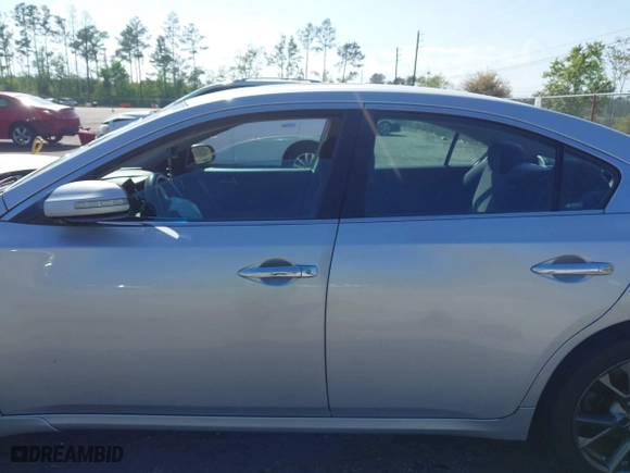 2012 Nissan Maxima 3.5 S with VIN 1N4AA5AP2CC821460, listed as a IAAI auction lot 41941608 with 137,378 mi miles. Bid and sale history available at carsss.com. Image 14.