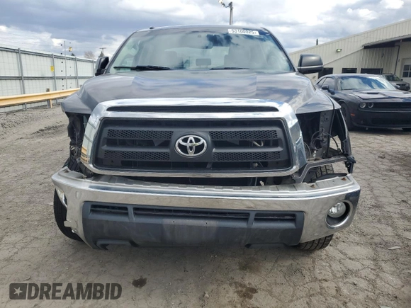 2013 Toyota Tundra z VIN 5TFDY5F14DX319647, wystawiony jako Copart lot #53100025 z przebiegiem 163 142 mil mil oraz Szkoda całkowita • Salvage title. Historia ofert i sprzedaży dostępna na DreamBid. Obrazek 5.
