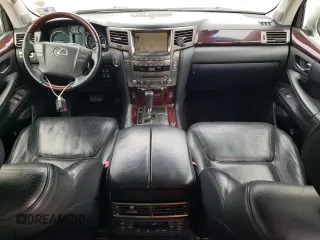 2011 Lexus LX 570 z VIN JTJHY7AX7B4081684, wystawiony jako Copart lot #47890865 z przebiegiem 143 551 mil mil oraz Tytuł czysty. Historia ofert i sprzedaży dostępna na DreamBid. Obrazek 8.