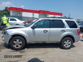 2012 Ford Escape XLT с VIN 1FMCU0D79CKA80590, выставлен на аукционе IAAI как лот 42762020 с пробегом 161 245 миль миль и . История ставок и продаж доступна на DreamBid. Изображение 14.