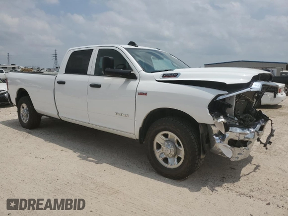 2021 Ram 2500 Tradesman z VIN 3C6UR4HJ7MG674067, wystawiony jako Copart lot #57475604 z przebiegiem 54 009 mil mil oraz Szkoda całkowita • Salvage title. Historia ofert i sprzedaży dostępna na DreamBid. Obrazek 4.