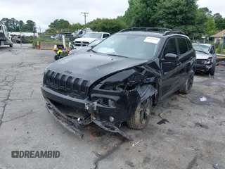 2017 Jeep Cherokee High Altitude z VIN 1C4PJMDS2HW569245, wystawiony jako IAAI lot #42365849 z przebiegiem 96 467 mil mil oraz . Historia ofert i sprzedaży dostępna na DreamBid. Obrazek 17.