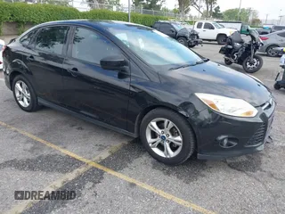 2012 Ford Focus SE с VIN 1FAHP3F2XCL320508, выставлен на аукционе IAAI как лот 42284262 с пробегом 144 434 миль миль и . История ставок и продаж доступна на DreamBid. Изображение 1.