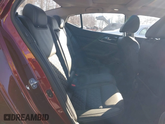 2020 Nissan Maxima Platinum with VIN 1N4AA6FV1LC377694, listed as a IAAI auction lot 40997776 with 14,321 mi miles and . Bid and sale history available at DreamBid. Image 8.