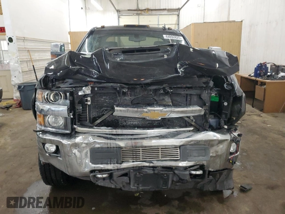 2018 Chevrolet Silverado 3500HD LT with VIN 1GC4KZCY0JF148536, listed as a Copart auction lot 44892825 with 123,280 mi miles and Salvage Title. Bid and sale history available at DreamBid. Image 5.