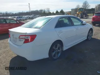 2014 Toyota Camry L with VIN 4T1BF1FK2EU457927, listed as a IAAI auction lot 41896163 with 99,612 mi miles. Bid and sale history available at carsss.com. Image 4.