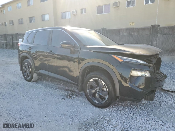 2024 Nissan Rogue SV with VIN 5N1BT3BA7RC738523, listed as a Copart auction lot 43088495 with 652 mi miles and Salvage Title. Bid and sale history available at carsss.com. Image 4.