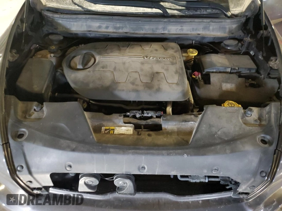 2016 Jeep Cherokee Limited z VIN 1C4PJMDS3GW130943, wystawiony jako Copart lot #46157075 z przebiegiem 152 031 mil mil oraz Szkoda całkowita • Salvage title. Historia ofert i sprzedaży dostępna na DreamBid. Obrazek 12.