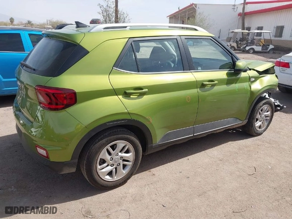 2020 Hyundai Venue SEL with VIN KMHRC8A33LU035467, listed as a IAAI auction lot 41692538 with 41,786 mi miles. Bid and sale history available at carsss.com. Image 4.