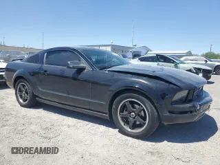 2006 Ford Mustang Standard with VIN 1ZVFT80N965249143, listed as a Copart auction lot 61683715 with 140,378 mi miles and Salvage title. Bid and sale history available at DreamBid. Image 4.