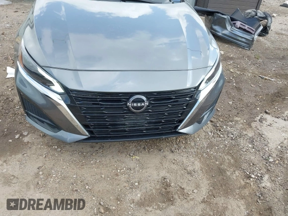 2025 Nissan Altima SV with VIN 1N4BL4DW7SN351134, listed as a IAAI auction lot 42057387 with 7,768 mi miles and . Bid and sale history available at DreamBid. Image 13.