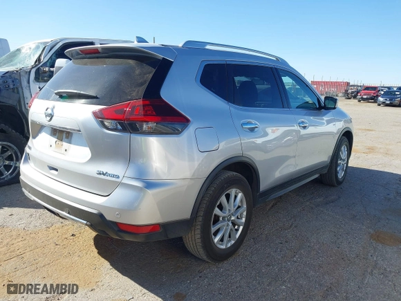2020 Nissan Rogue SV with VIN JN8AT2MV2LW112222, listed as a IAAI auction lot 41852119 with 248,125 mi miles. Bid and sale history available at carsss.com. Image 4.