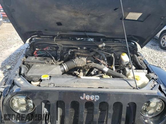 2007 Jeep Wrangler Sahara z VIN 1J8FA54137L209032, wystawiony jako Copart lot #56502475 z przebiegiem 129 402 mil mil oraz Szkoda całkowita • Salvage title. Historia ofert i sprzedaży dostępna na DreamBid. Obrazek 12.
