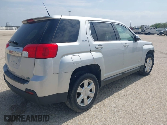 2012 GMC Terrain SLE-1 with VIN 2GKFLREK1C6274274, listed as a IAAI auction lot 42144937 with 82,132 mi miles. Bid and sale history available at carsss.com. Image 4.