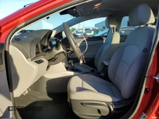 2020 Hyundai Elantra SE z VIN 5NPD74LF7LH512818, wystawiony jako Copart lot #85417004 z przebiegiem 123 624 mil mil oraz Szkody całkowita. Historia ofert i sprzedaży dostępna na DreamBid. Obrazek 7.