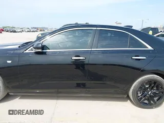 2021 Cadillac CT4 Luxury z VIN 1G6DK5RK6M0106605, wystawiony jako IAAI lot #42037889 z przebiegiem 50 236 mil mil oraz . Historia ofert i sprzedaży dostępna na DreamBid. Obrazek 14.