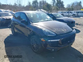 2018 Porsche Cayenne z VIN WP1AA2A2XJKA07829, wystawiony jako IAAI lot #41681207 z przebiegiem Nie podano mil oraz . Historia ofert i sprzedaży dostępna na DreamBid. Obrazek 1.