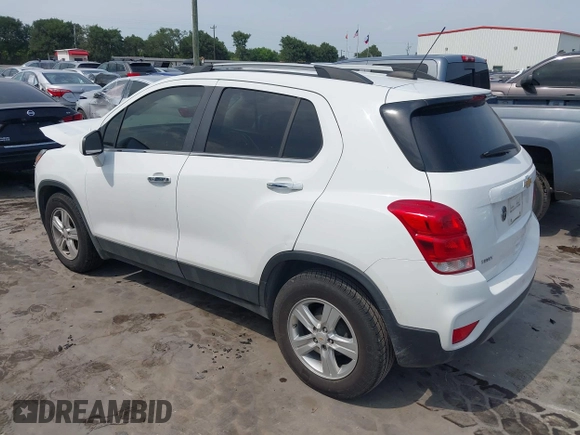 2020 Chevrolet Trax LT with VIN KL7CJLSB2LB009170, listed as a IAAI auction lot 42285508 with 40,936 mi miles and . Bid and sale history available at DreamBid. Image 3.