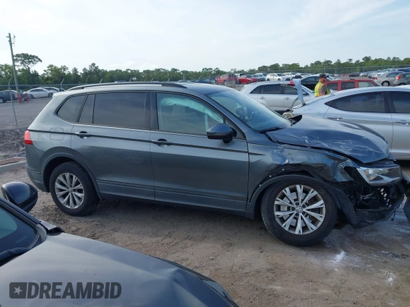 2020 Volkswagen Tiguan S с VIN 3VV1B7AX5LM151924, выставлен на аукционе IAAI как лот 42084869 с пробегом 74 176 миль миль и . История ставок и продаж доступна на DreamBid. Изображение 13.