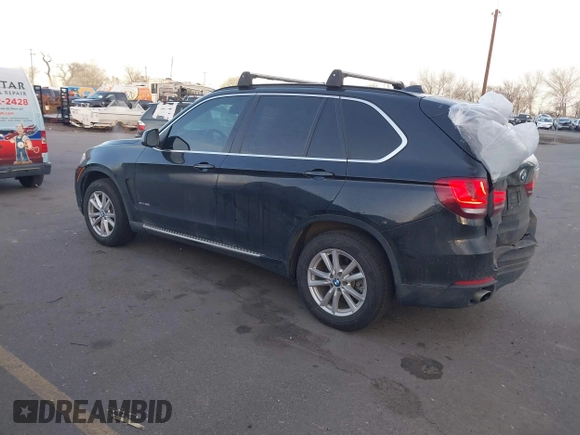 2015 BMW X5 xDrive35i with VIN 5UXKR0C59F0K59728, listed as a IAAI auction lot 41701083 with 83,267 mi miles. Bid and sale history available at carsss.com. Image 3.