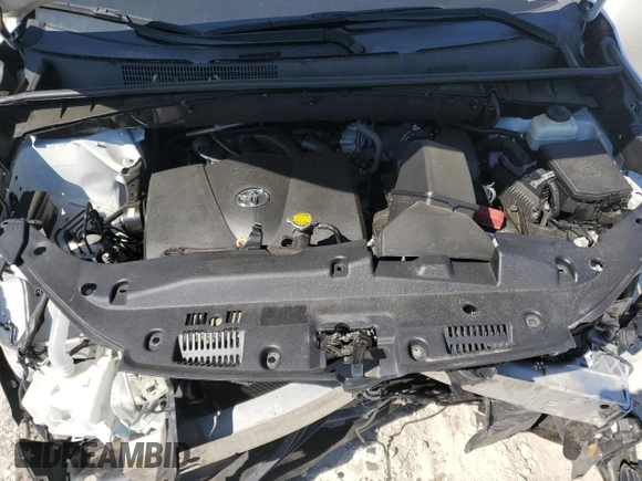 2017 Toyota Highlander XLE with VIN 5TDKZRFH3HS521741, listed as a Copart auction lot 55981365 with 91,680 mi miles and Salvage title. Bid and sale history available at DreamBid. Image 12.