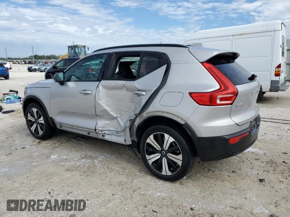 2023 Volvo XC40 Plus с VIN YV4ED3UL6P2958765, выставлен на аукционе Copart как лот 88494105 с пробегом 38 098 миль миль и Списание • Salvage title. История ставок и продаж доступна на DreamBid. Изображение 2.