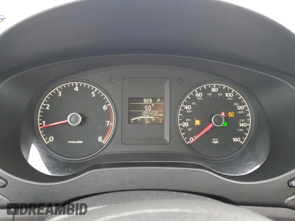 2011 Volkswagen Jetta SE with VIN 3VWDZ7AJ5BM319091, listed as a Copart auction lot 57991585 with 185,458 mi miles and Salvage title. Bid and sale history available at DreamBid. Image 9.