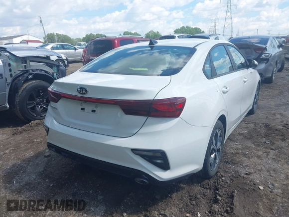2021 Kia Forte LXS с VIN 3KPF24ADXME362489, выставлен на аукционе IAAI как лот 42392109 с пробегом 14 471 миль миль и . История ставок и продаж доступна на DreamBid. Изображение 4.