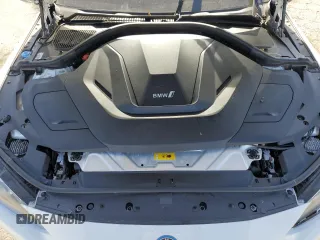 2022 BMW i4 eDrive40 with VIN WBY73AW09NFM42460, listed as a Copart auction lot 59141474 with 0 mi miles and Salvage Title. Bid and sale history available at carsss.com. Image 12.