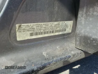 2007 Volkswagen Jetta 2.5 z VIN 3VWSF71K77M092907, wystawiony jako Copart lot #46819635 z przebiegiem 234 826 mil mil oraz Nie do naprawy • Non repairable. Historia ofert i sprzedaży dostępna na DreamBid. Obrazek 14.