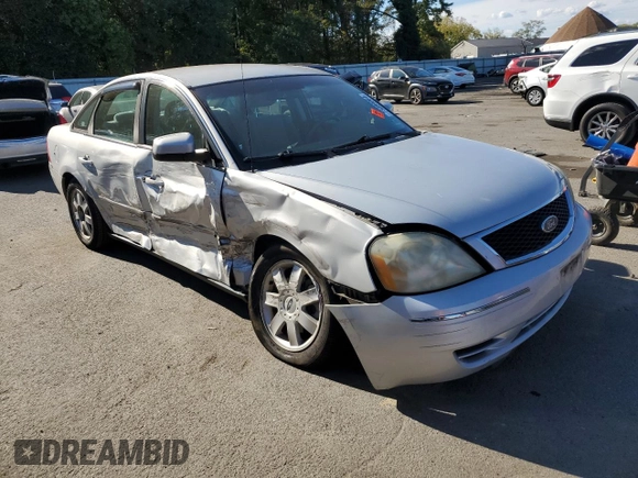 2005 Ford Five Hundred SE with VIN 1FAFP23145G125447, listed as a Copart auction lot 75099064 with 120,260 mi miles and Salvage Title. Bid and sale history available at carsss.com. Image 4.