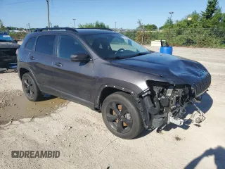 2020 Jeep Cherokee Altitude with VIN 1C4PJMLN9LD553902, listed as a Copart auction lot 57625664 with 37,121 mi miles and Non Repairable. Bid and sale history available at carsss.com. Image 4.