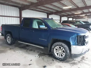 2017 Chevrolet Silverado 1500 LT with VIN 1GCVKREC2HZ200909, listed as a IAAI auction lot 41493312 with 98,945 mi miles. Bid and sale history available at carsss.com. Image 14.