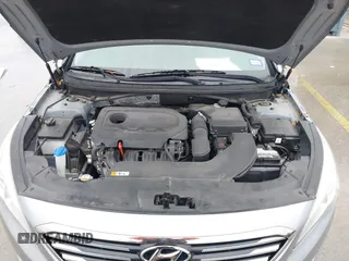 2015 Hyundai Sonata 2.4L Sport with VIN 5NPE34AF8FH208677, listed as a IAAI auction lot 41615270 with 141,639 mi miles. Bid and sale history available at carsss.com. Image 10.
