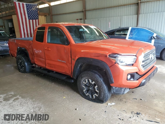 2017 Toyota Tacoma SR5 with VIN 5TFSZ5AN5HX063619, listed as a Copart auction lot 61084235 with 112,980 mi miles and Salvage title. Bid and sale history available at DreamBid. Image 4.