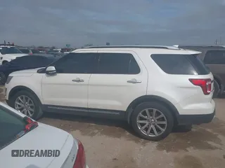 2016 Ford Explorer Limited z VIN 1FM5K7F89GGB17613, wystawiony jako IAAI lot #41550816 z przebiegiem 152 018 mil mil oraz . Historia ofert i sprzedaży dostępna na DreamBid. Obrazek 14.